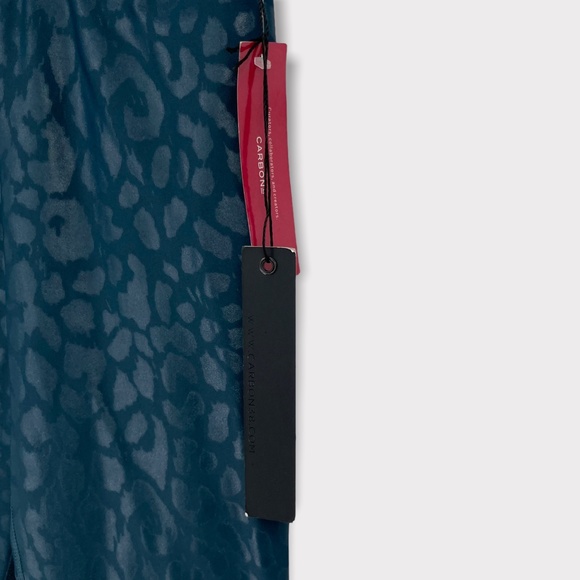 Carbon38 Teal Leopard Takara Shine Legging Size XXS NWT - Picture 7 of 11